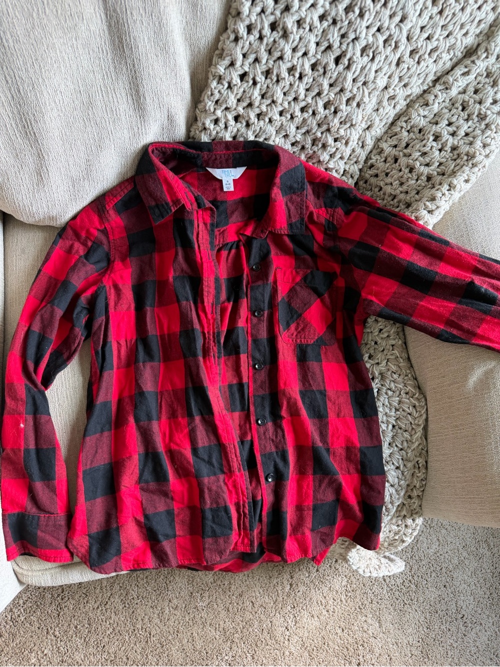 Time and Tru Red & Black Plaid Button-Down Shirt